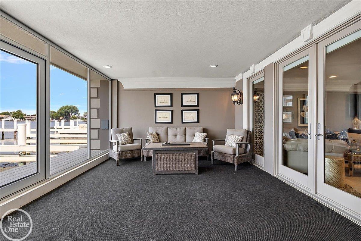 38371 Huron Pointe Drive