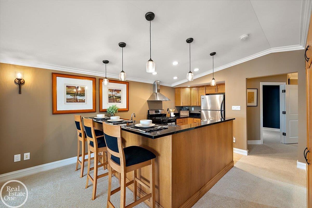 38371 Huron Pointe Drive