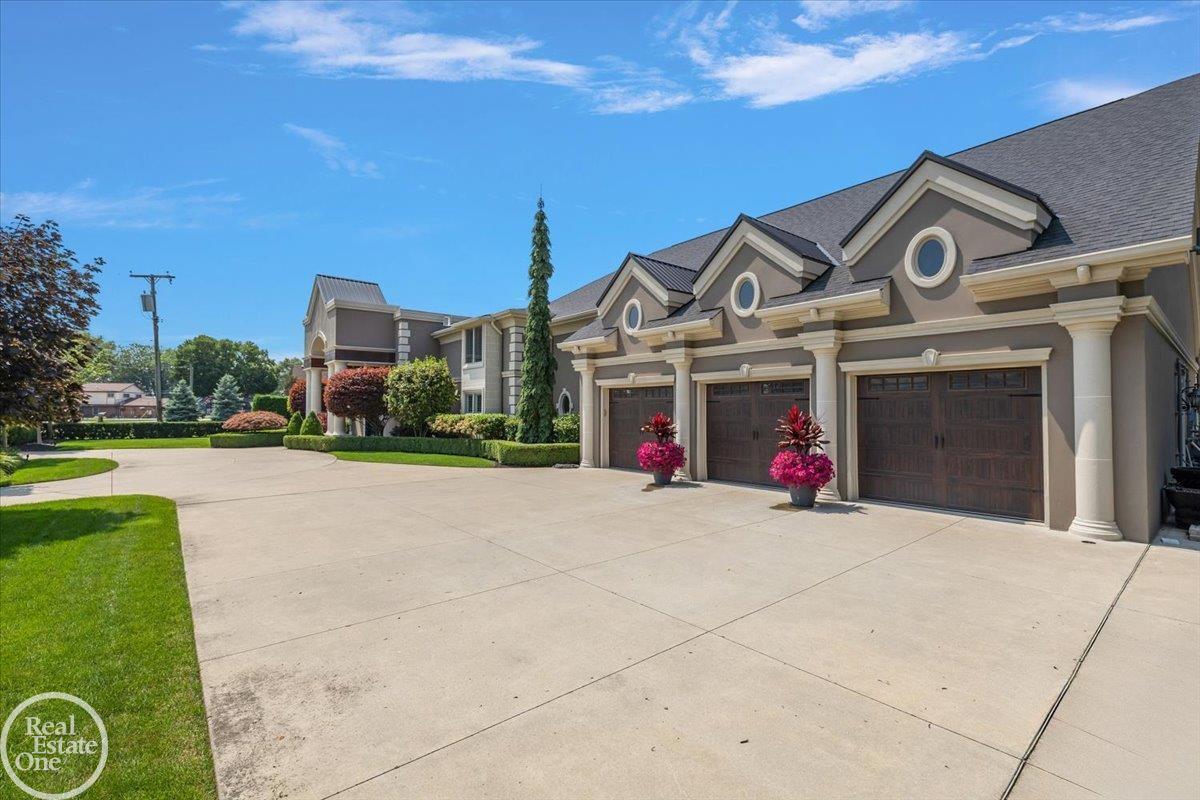 38371 Huron Pointe Drive