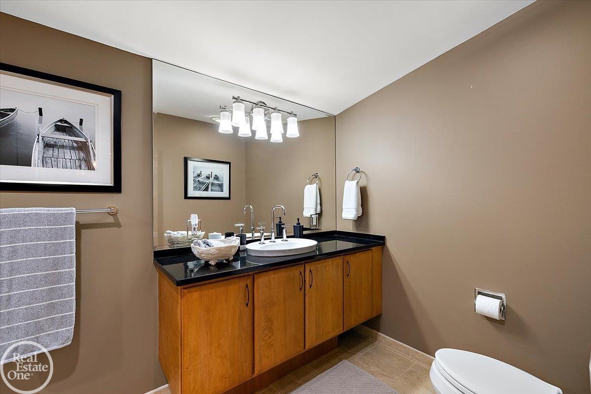 38371 Huron Pointe Drive