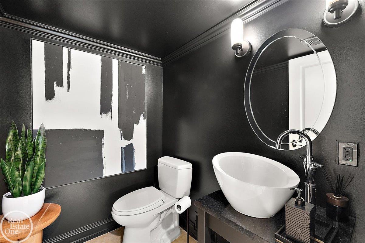 38371 Huron Pointe Drive