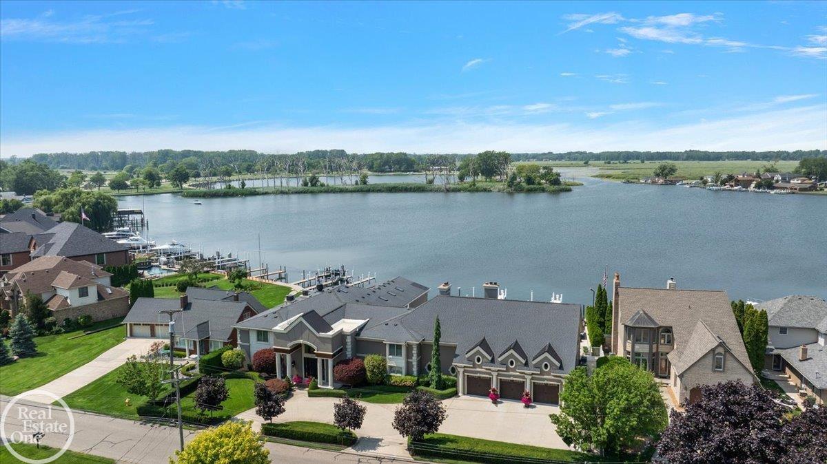 38371 Huron Pointe Drive