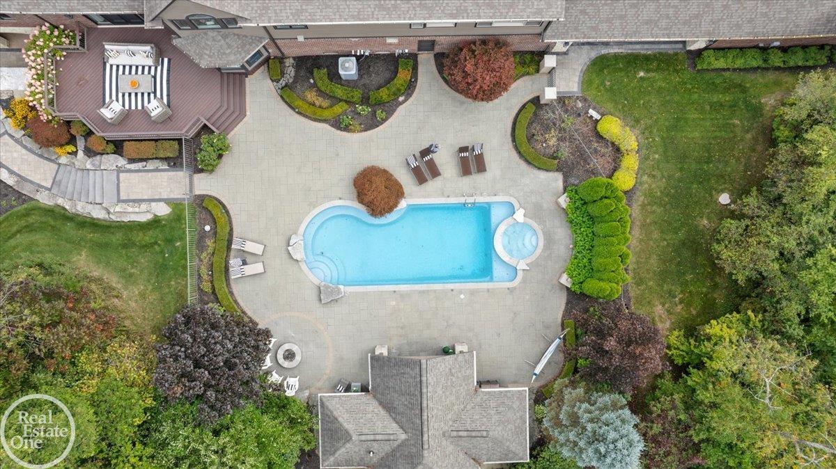 67773 Quail Ridge Drive