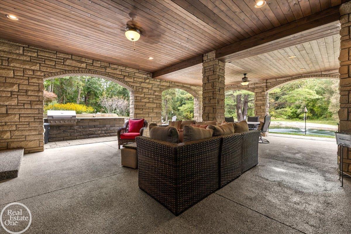 67773 Quail Ridge Drive