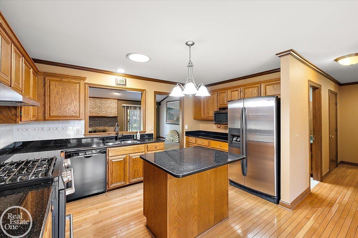 3195 Nickelby Drive