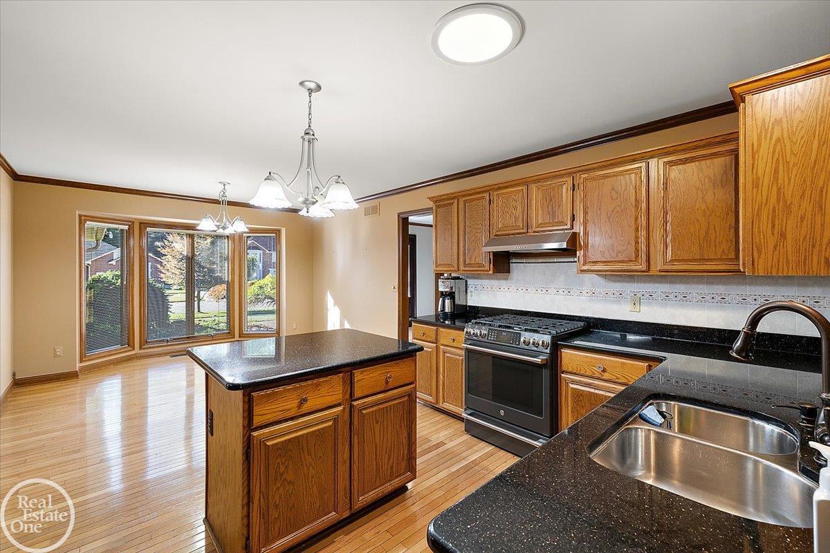 3195 Nickelby Drive