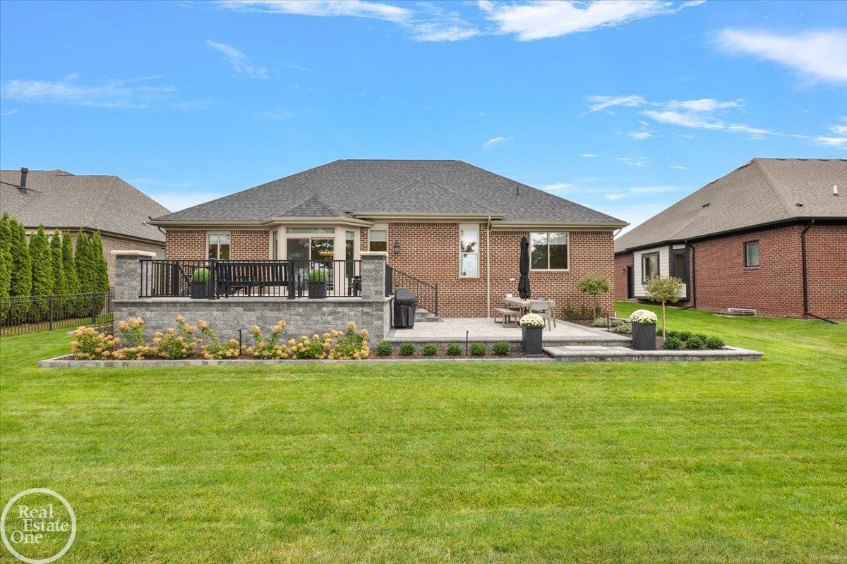 50059 Anita Way N. Drive Unit 8 Unit: Unit #8