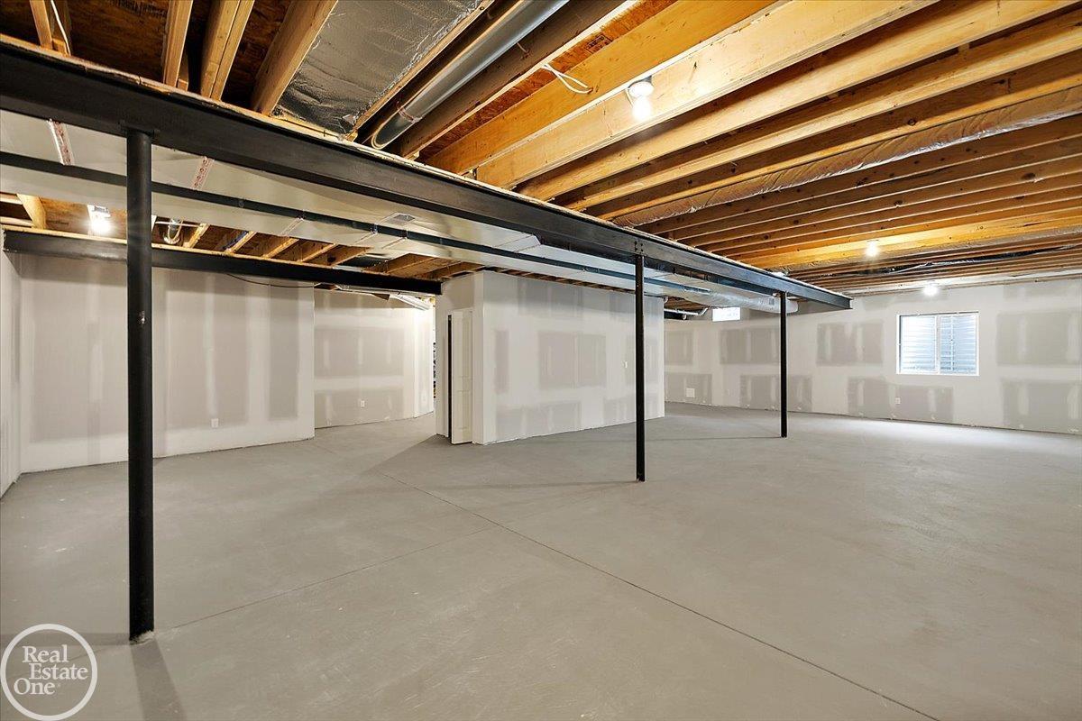 50059 Anita Way N. Drive Unit 8 Unit: Unit #8