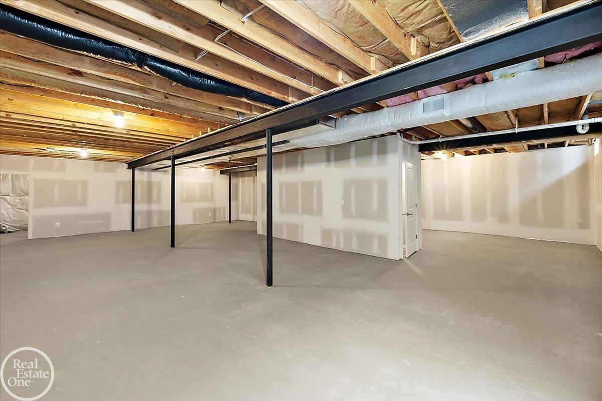 50059 Anita Way N. Drive Unit 8 Unit: Unit #8