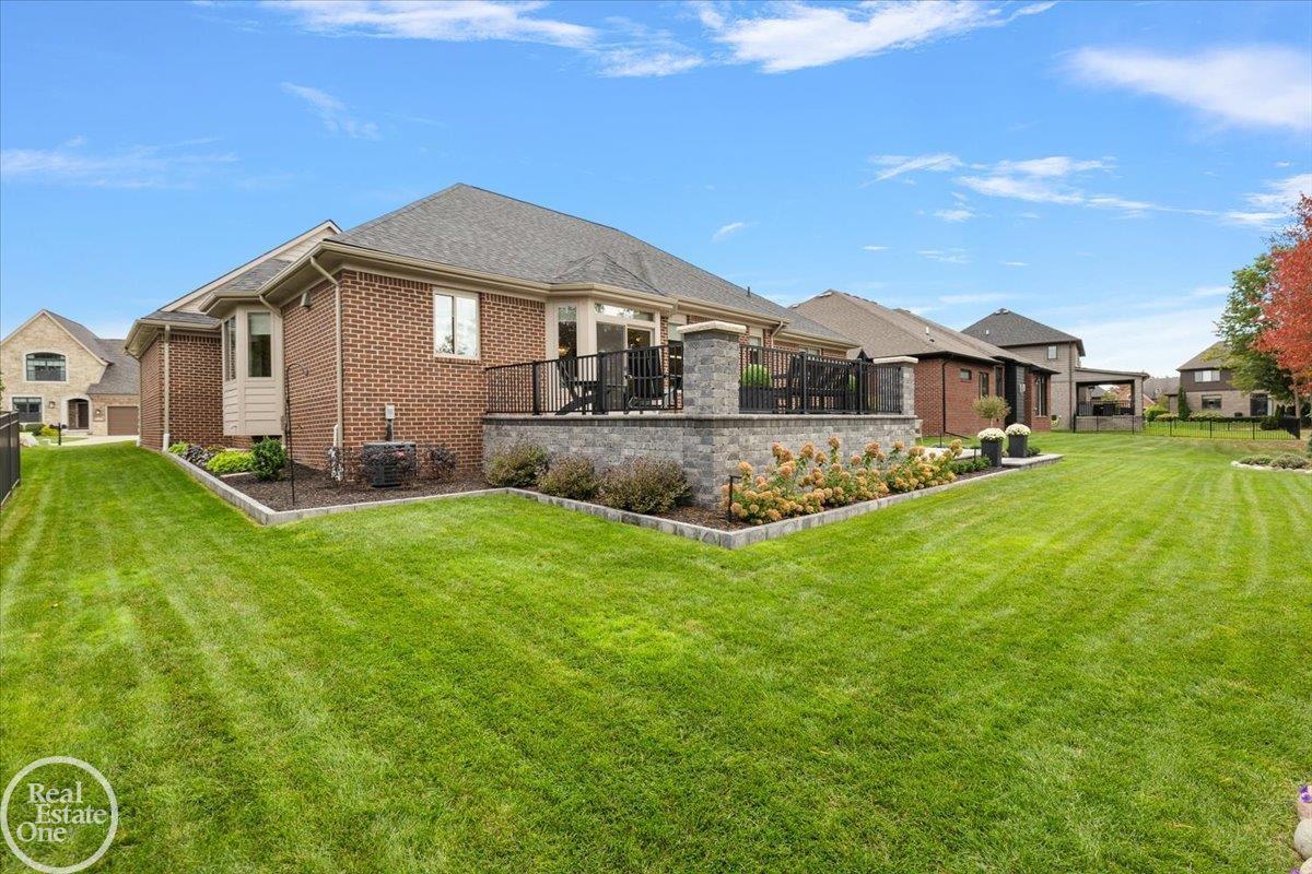 50059 Anita Way N. Drive Unit 8 Unit: Unit #8