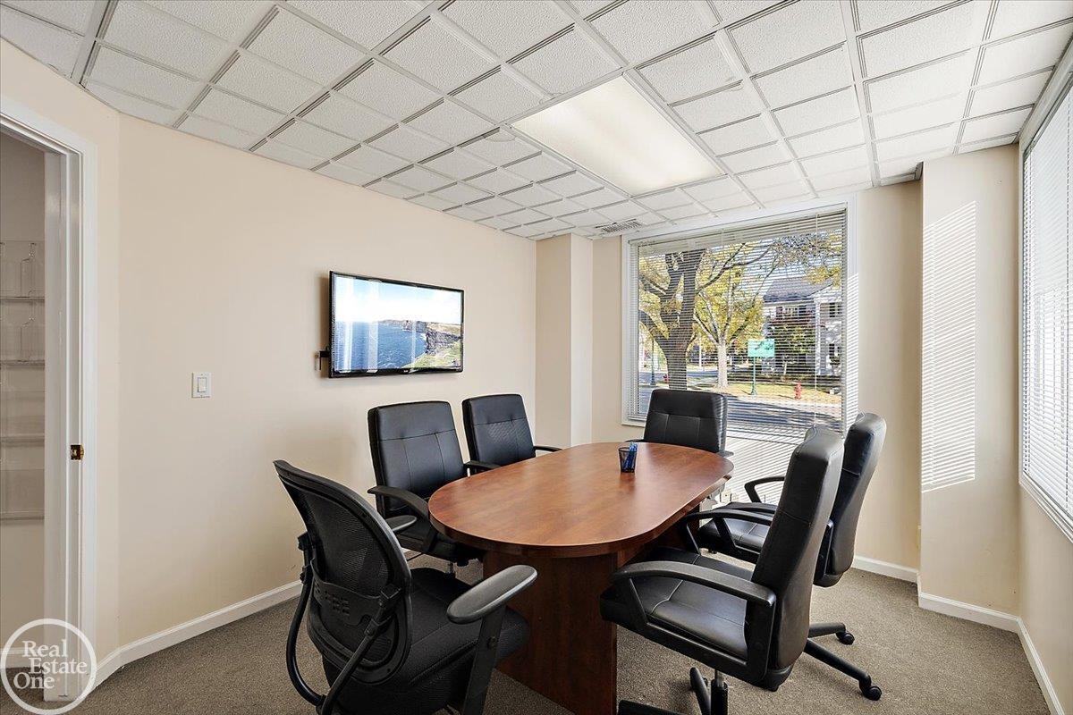 321 W University Drive