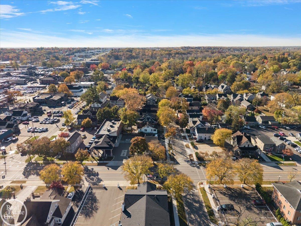 321 W University Drive