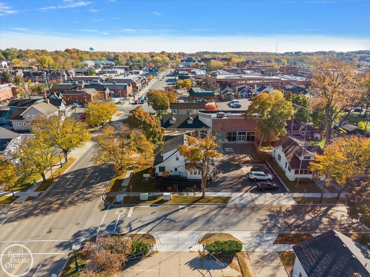 321 W University Drive