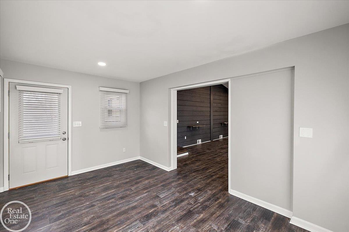 1765 E Predmore Road