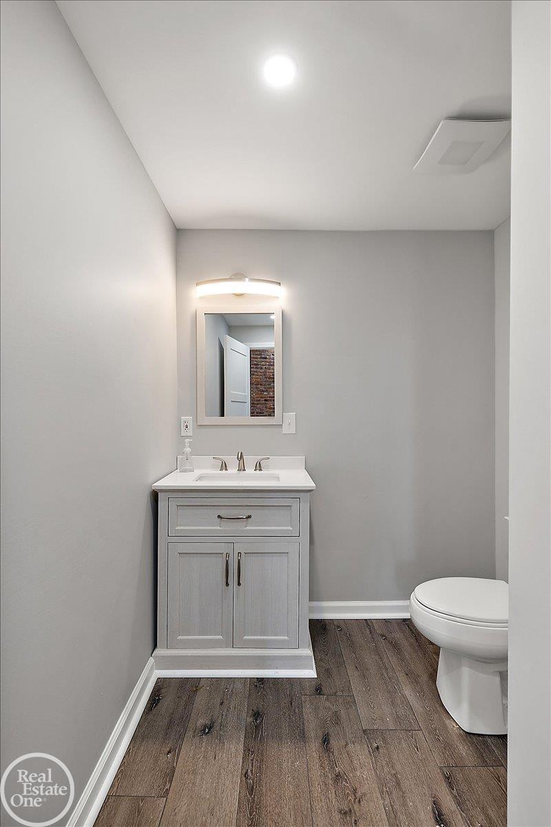 1765 E Predmore Road