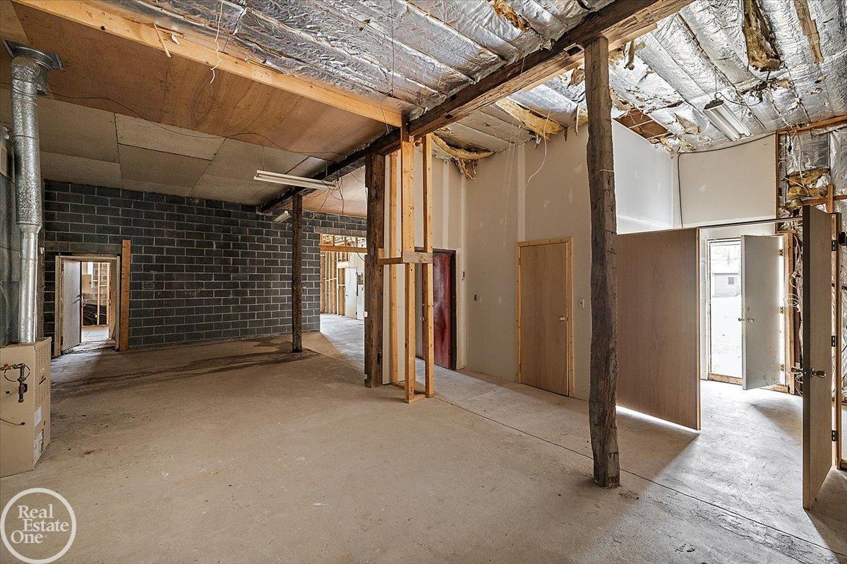 1765 E Predmore Road