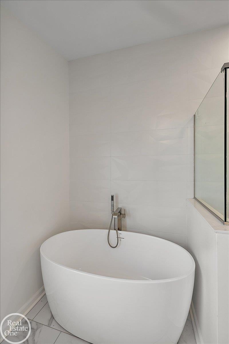 1765 E Predmore Road