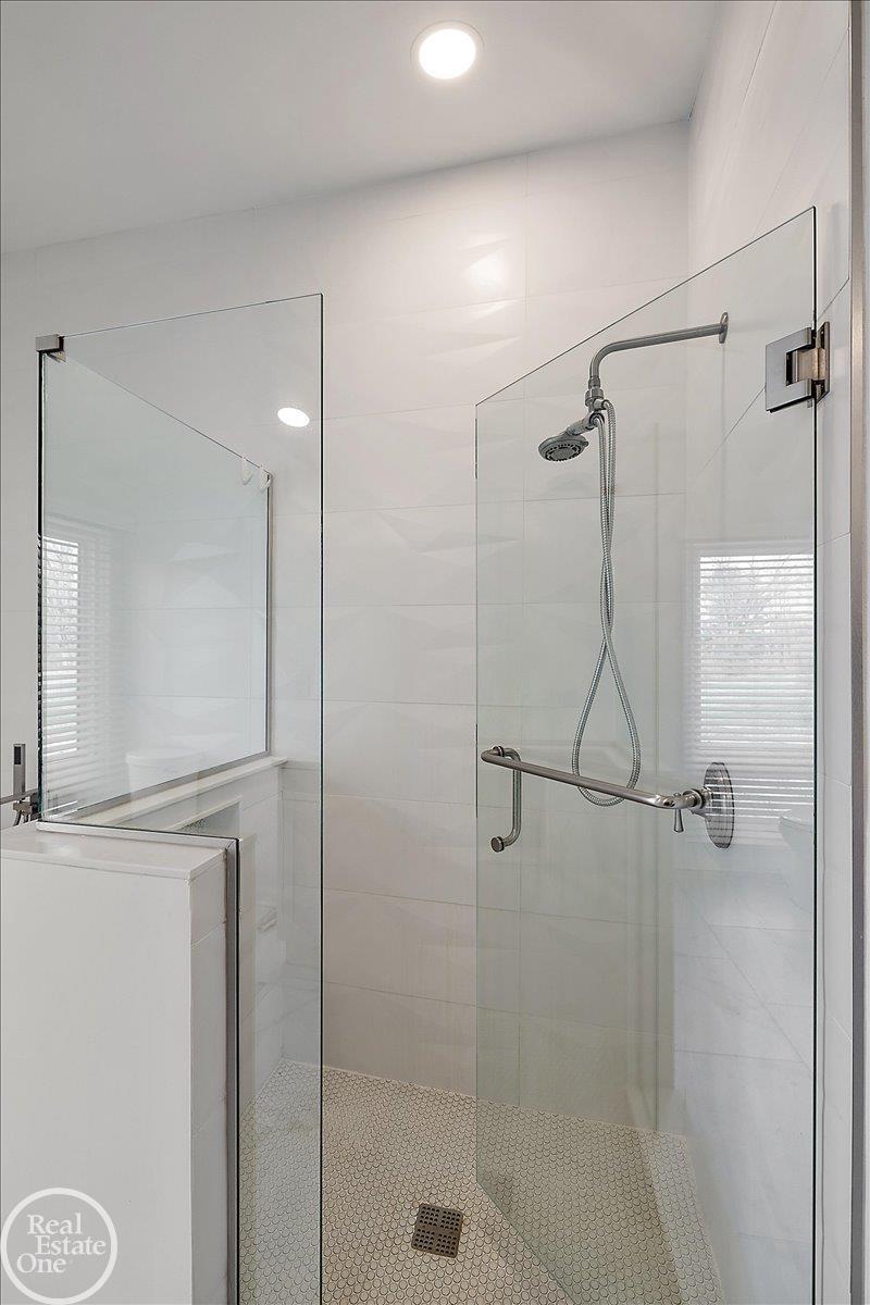 1765 E Predmore Road