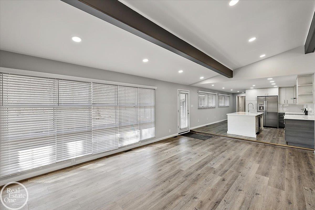 1765 E Predmore Road