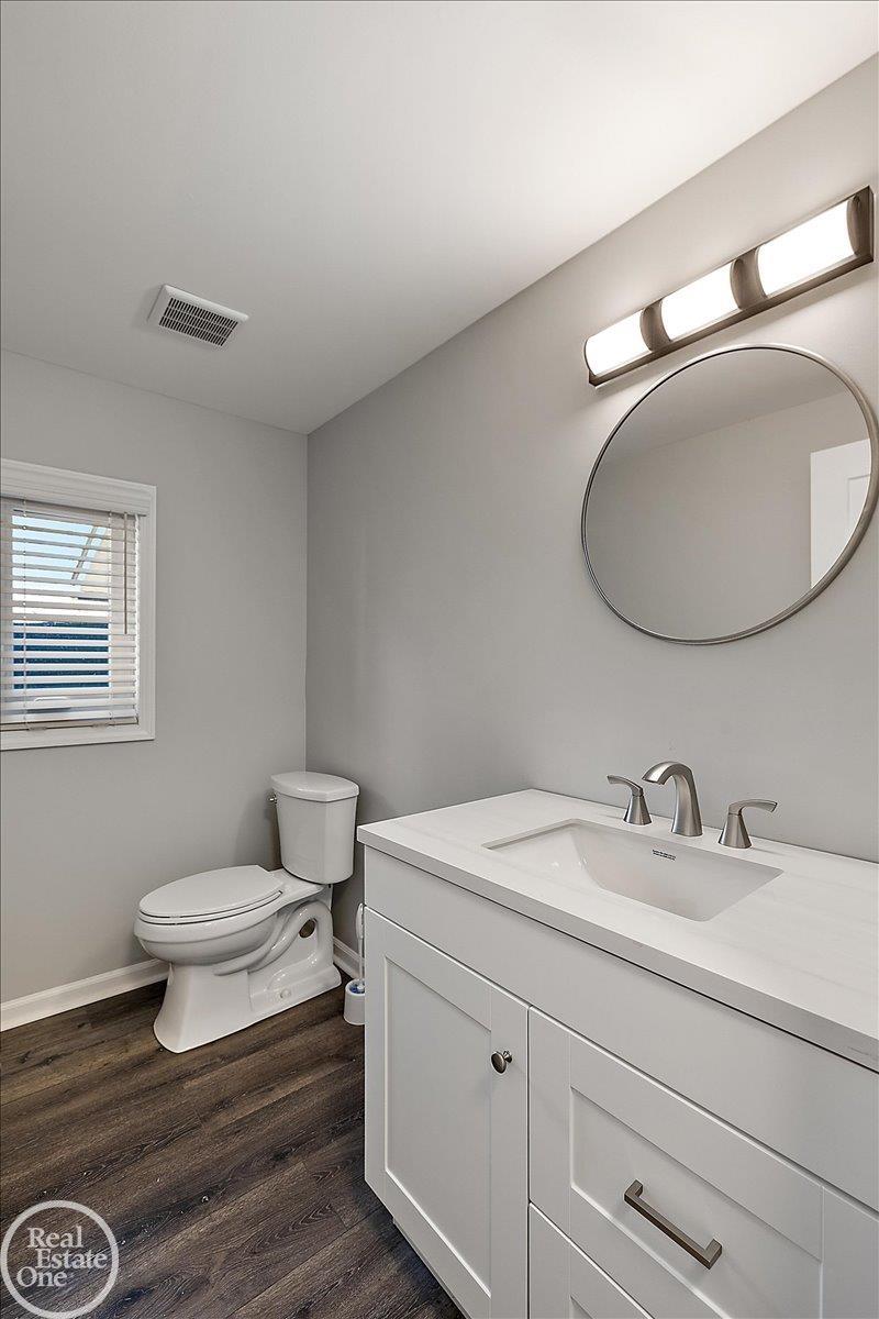 1765 E Predmore Road