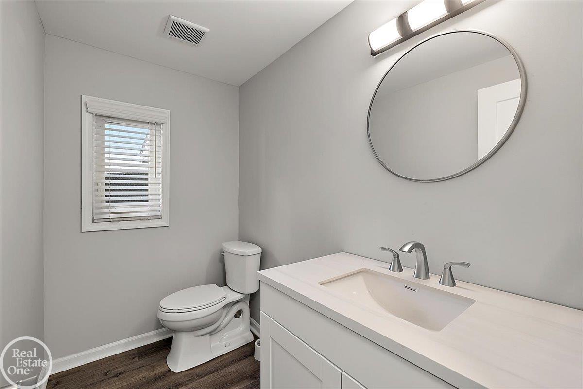 1765 E Predmore Road