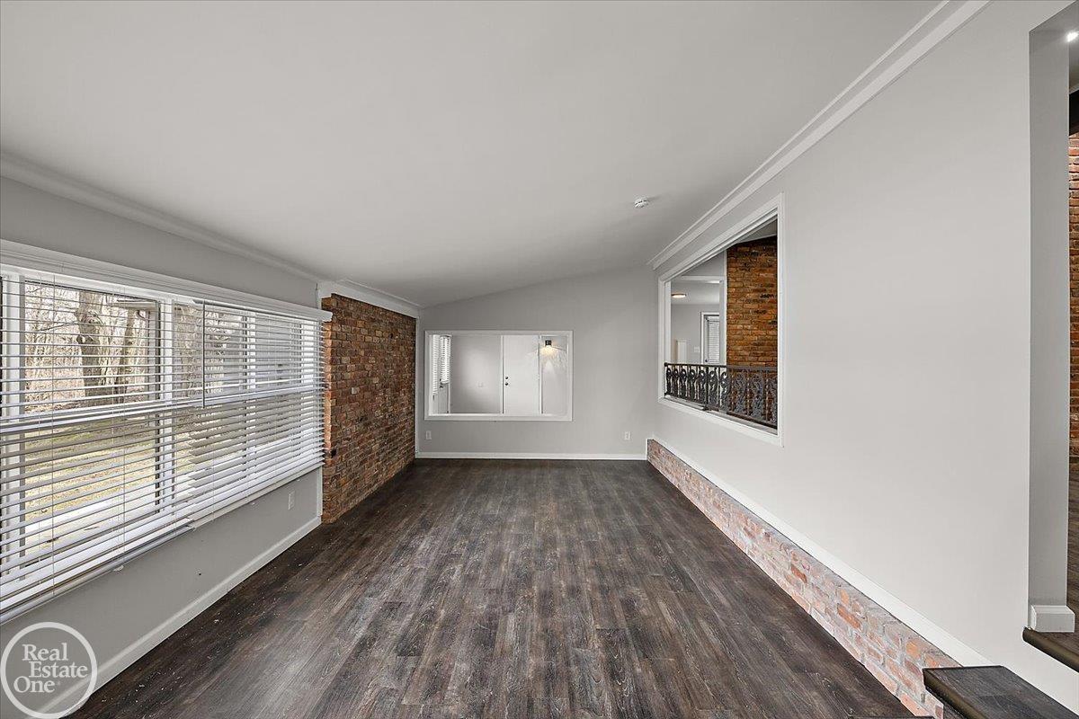 1765 E Predmore Road