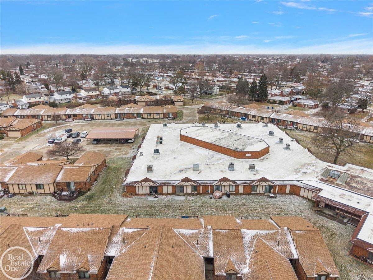 29900 N Grand Oaks Drive Bldg A Unit: Bldg #A, Unit #30M