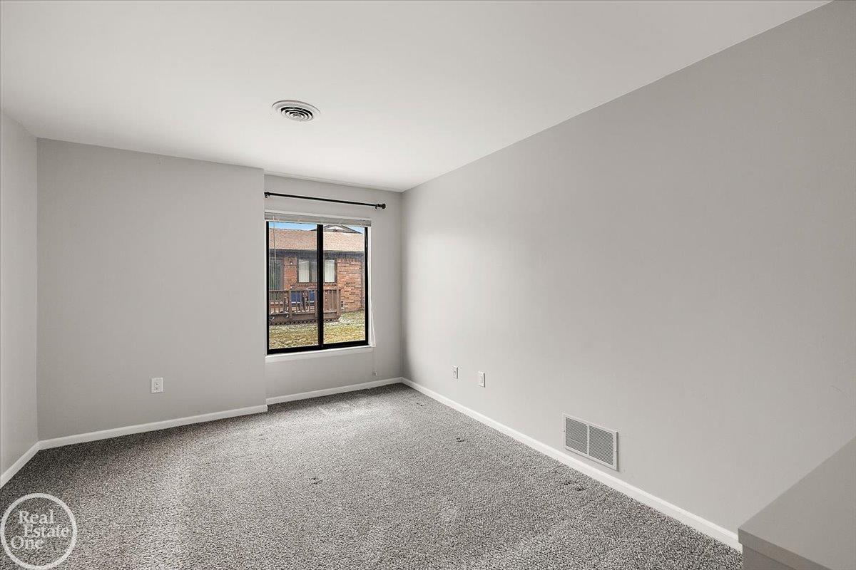 29900 N Grand Oaks Drive Bldg A Unit: Bldg #A, Unit #30M