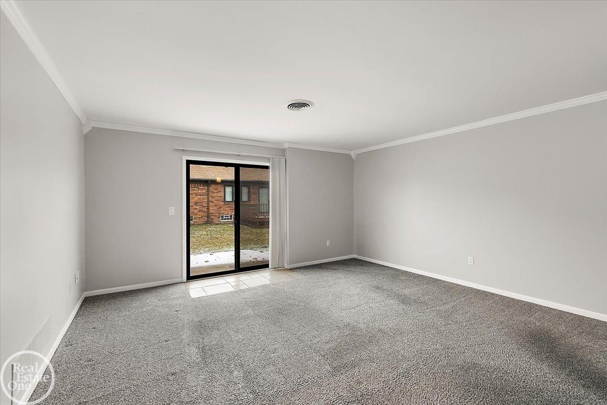 29900 N Grand Oaks Drive Bldg A Unit: Bldg #A, Unit #30M