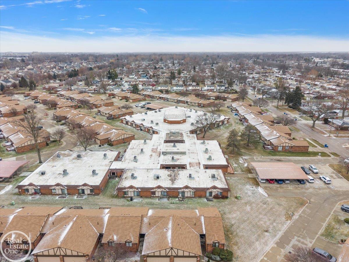 29900 N Grand Oaks Drive Bldg A Unit: Bldg #A, Unit #30M