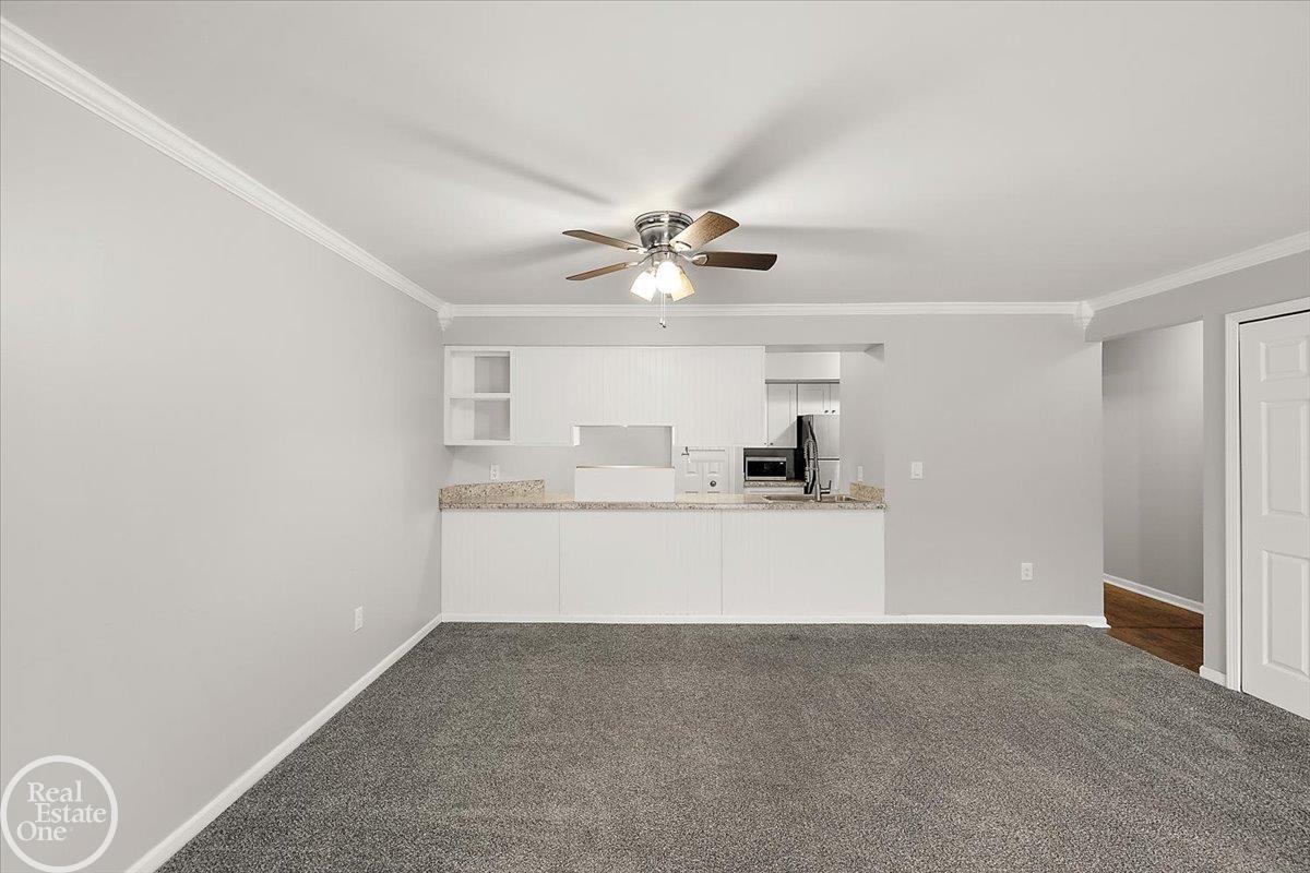 29900 N Grand Oaks Drive Bldg A Unit: Bldg #A, Unit #30M