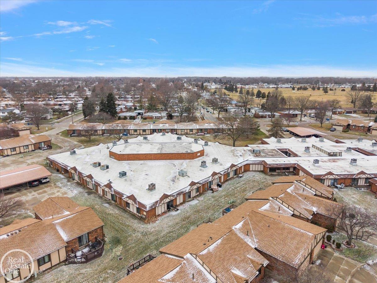 29900 N Grand Oaks Drive Bldg A Unit: Bldg #A, Unit #30M