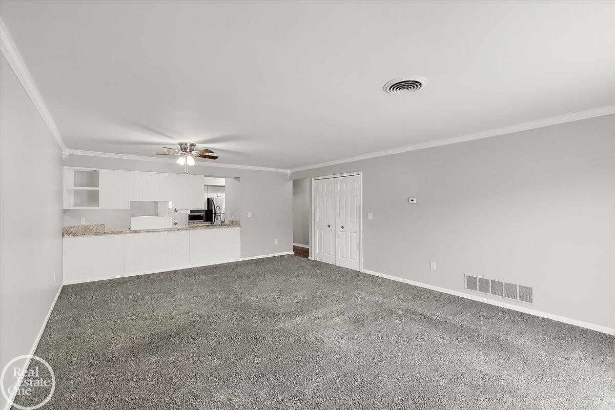 29900 N Grand Oaks Drive Bldg A Unit: Bldg #A, Unit #30M