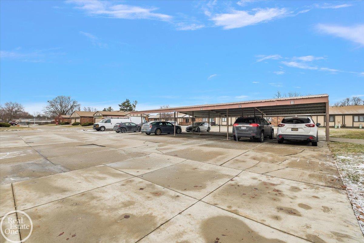 29900 N Grand Oaks Drive Bldg A Unit: Bldg #A, Unit #30M