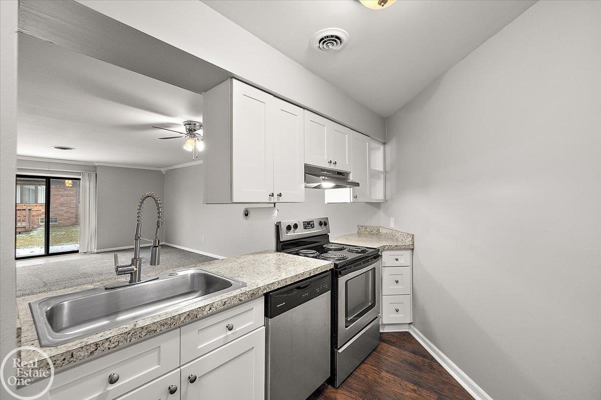 29900 N Grand Oaks Drive Bldg A Unit: Bldg #A, Unit #30M