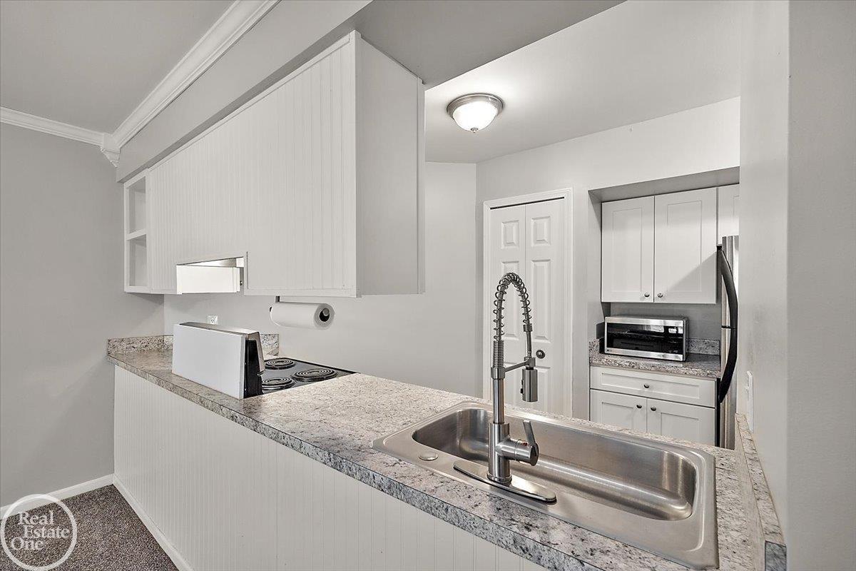 29900 N Grand Oaks Drive Bldg A Unit: Bldg #A, Unit #30M