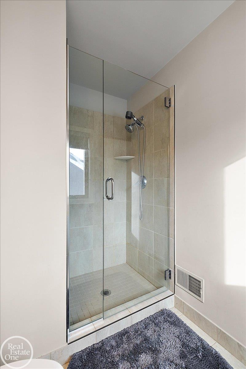4919 Park Manor Drive Unit 7 Unit: Unit #7