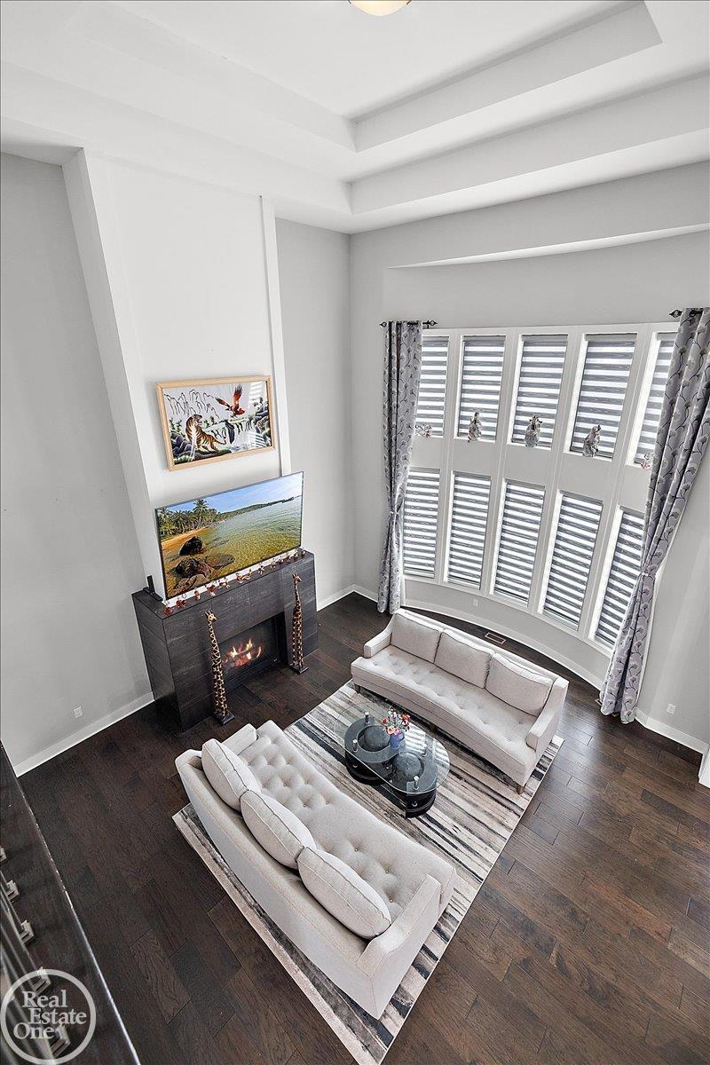4919 Park Manor Drive Unit 7 Unit: Unit #7
