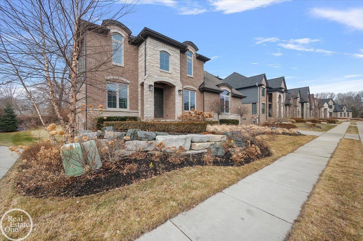 4919 Park Manor Drive Unit 7 Unit: Unit #7