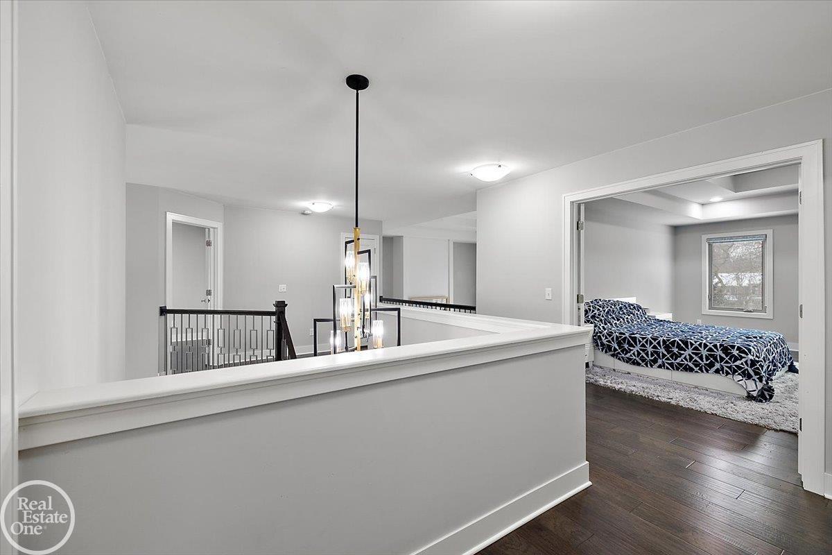 4919 Park Manor Drive Unit 7 Unit: Unit #7