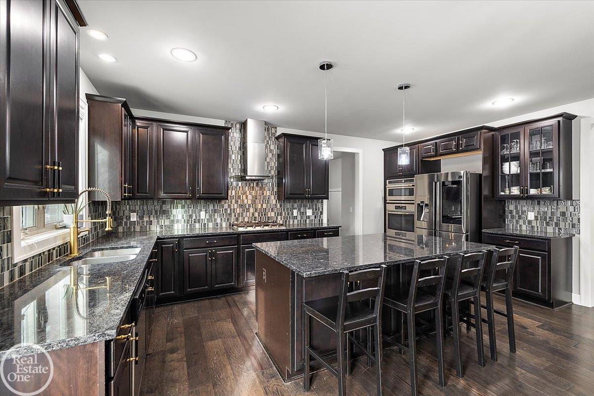 4919 Park Manor Drive Unit 7 Unit: Unit #7