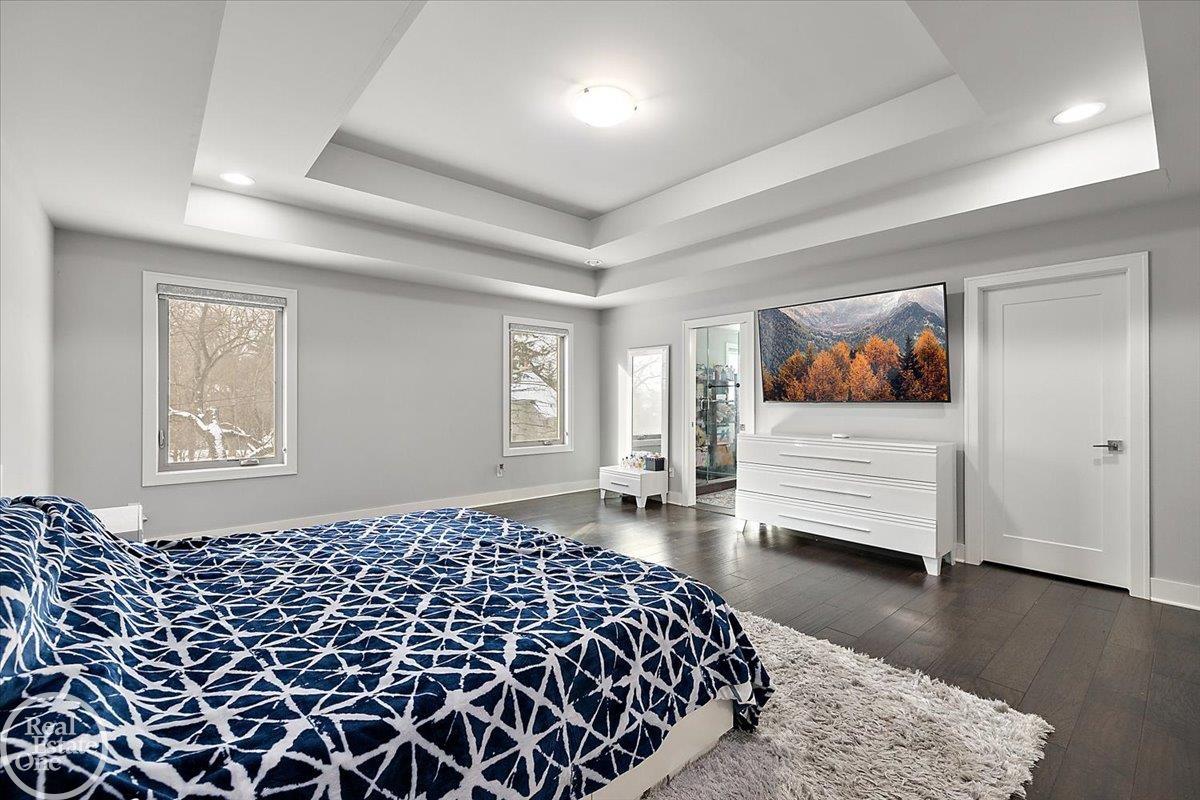 4919 Park Manor Drive Unit 7 Unit: Unit #7