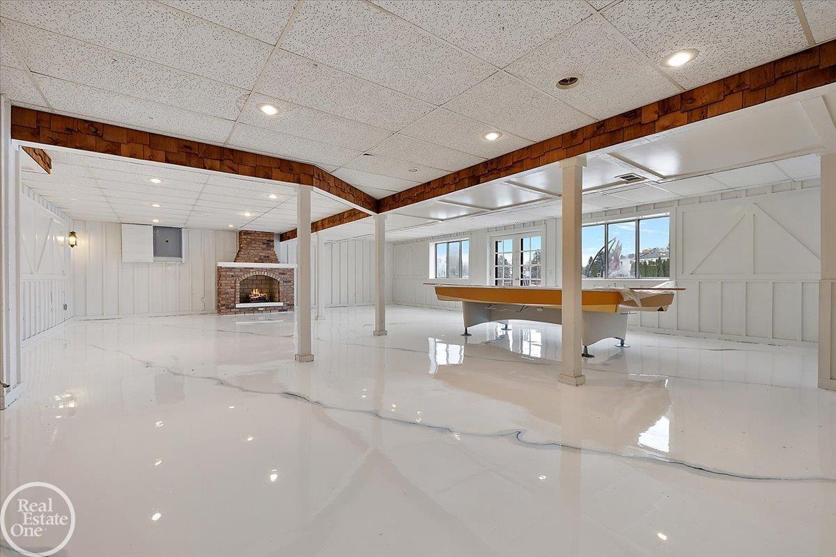 5594 Woodmire Drive