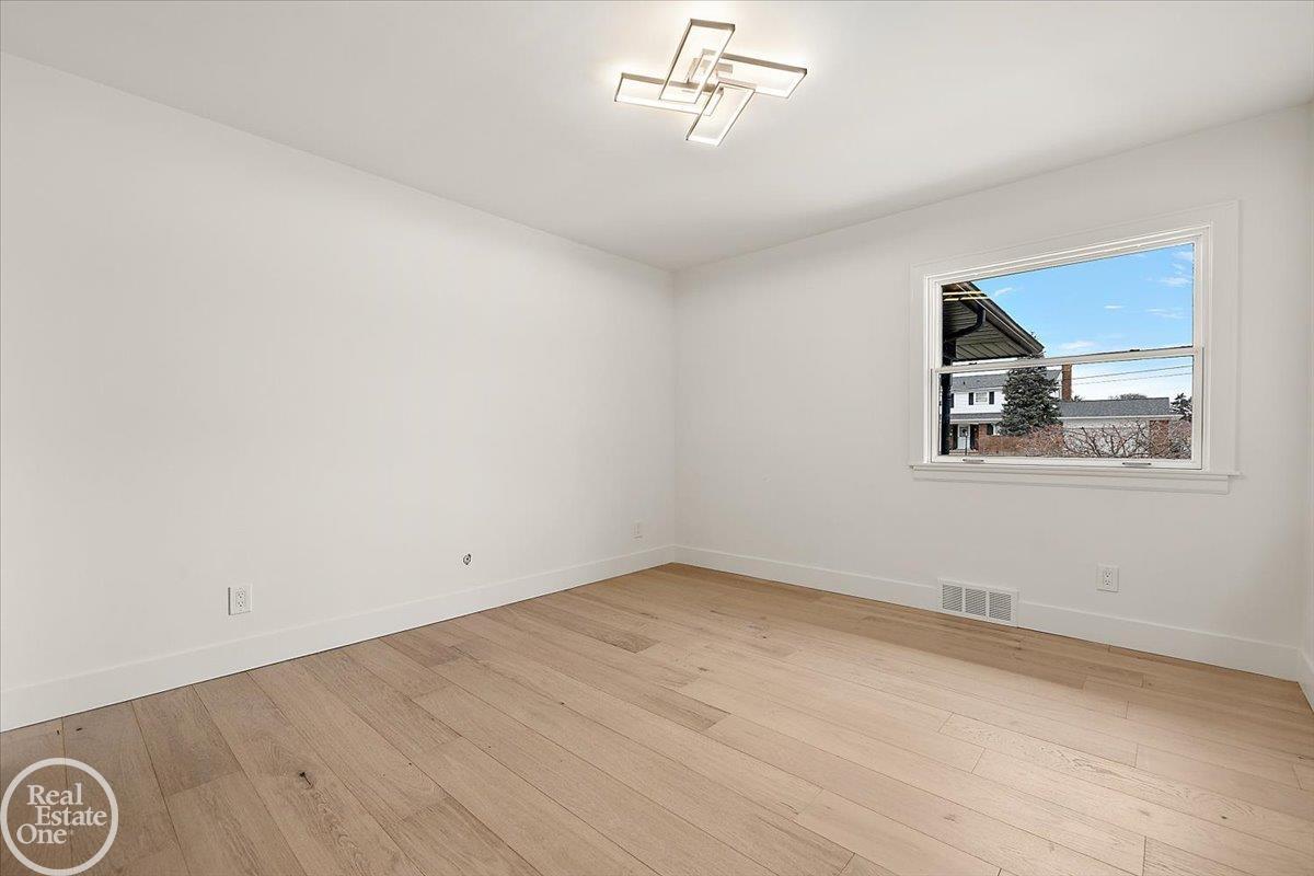 5594 Woodmire Drive
