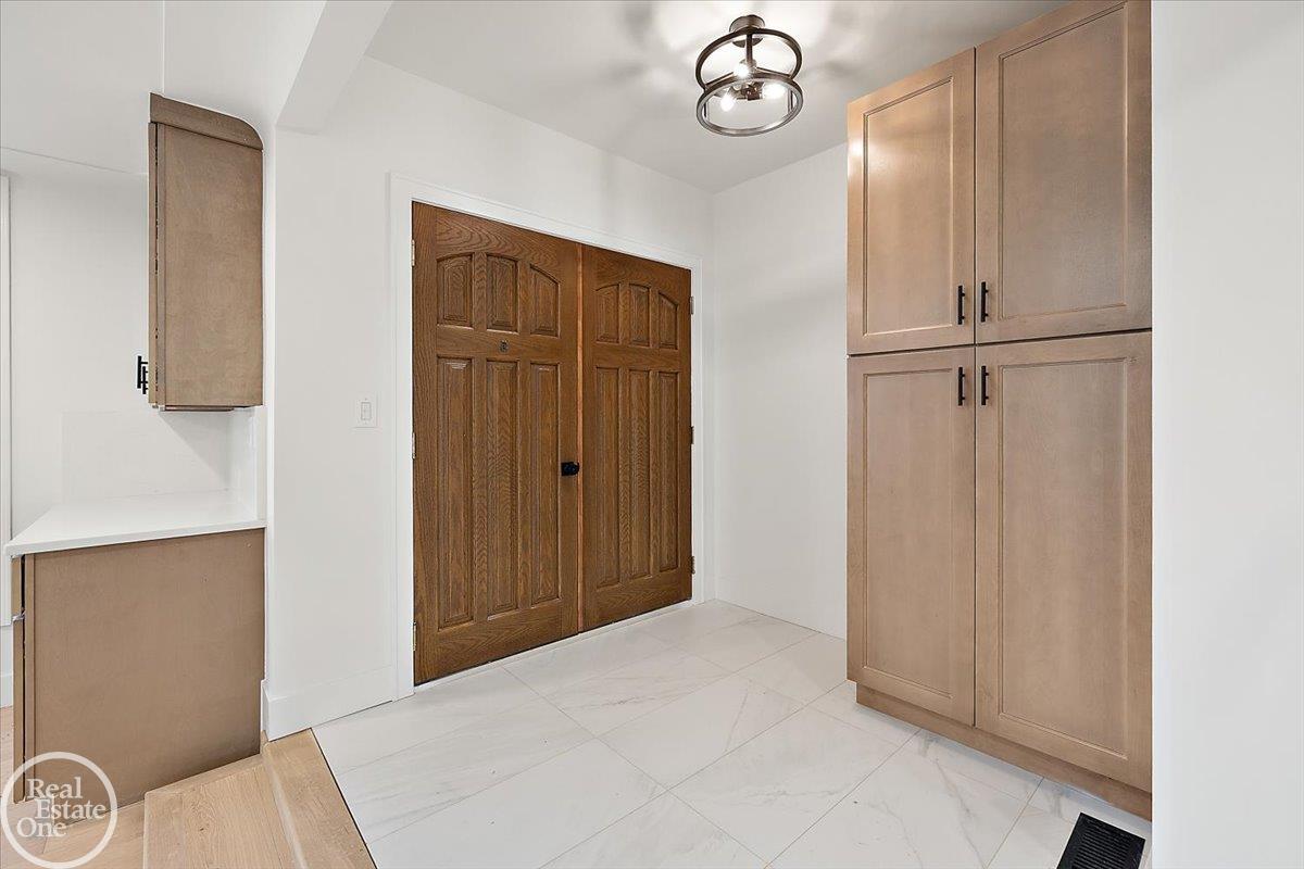 5594 Woodmire Drive