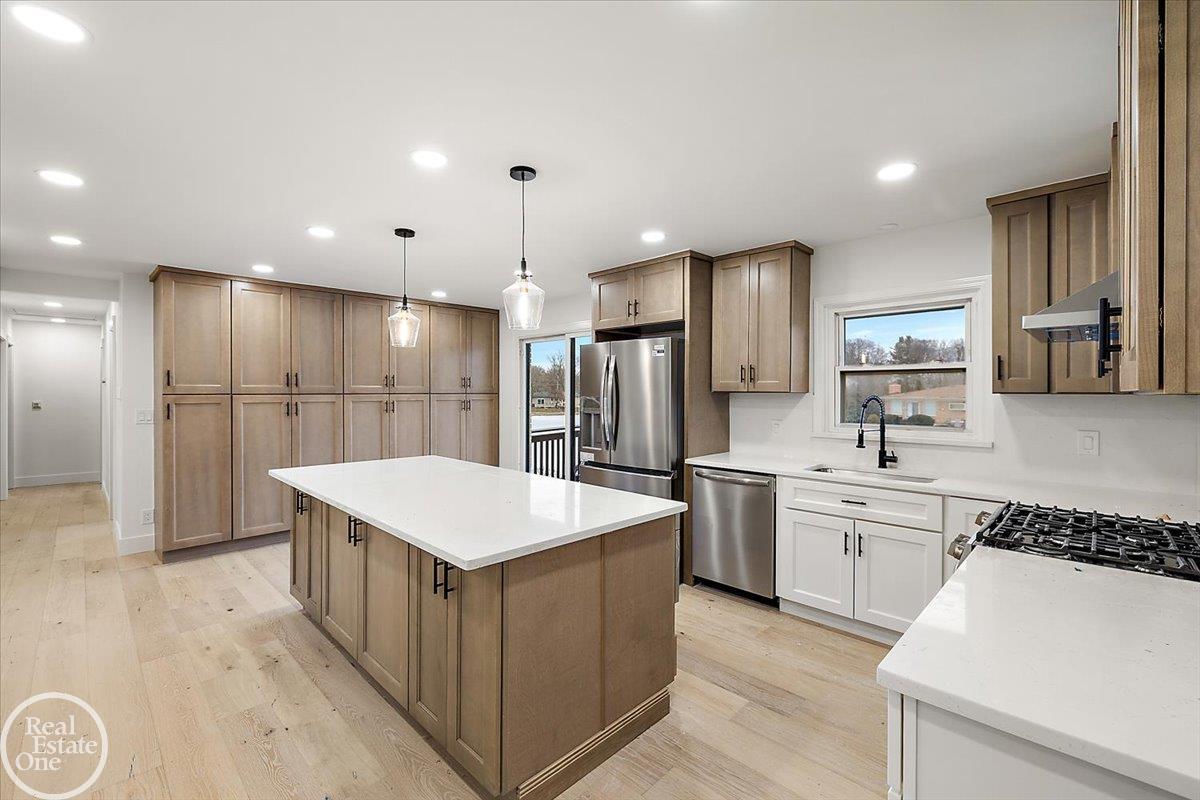 5594 Woodmire Drive