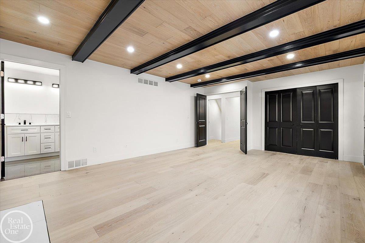 5594 Woodmire Drive