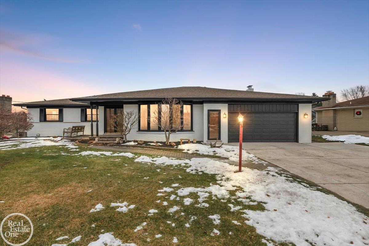 5594 Woodmire Drive
