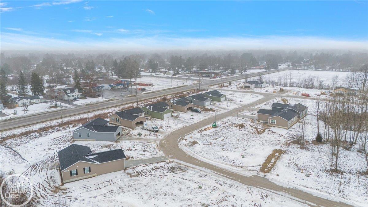 4402 Maple Leaf Trail