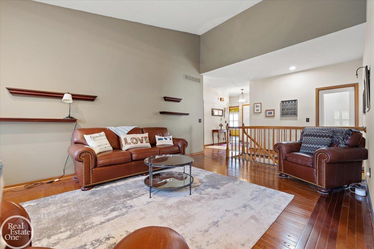 31130 Seneca Lane Unit 16 Unit: Unit #16